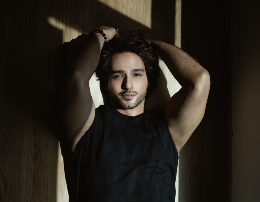Sourabh Raaj Jain to star opposite Shweta Tiwari in a music video!