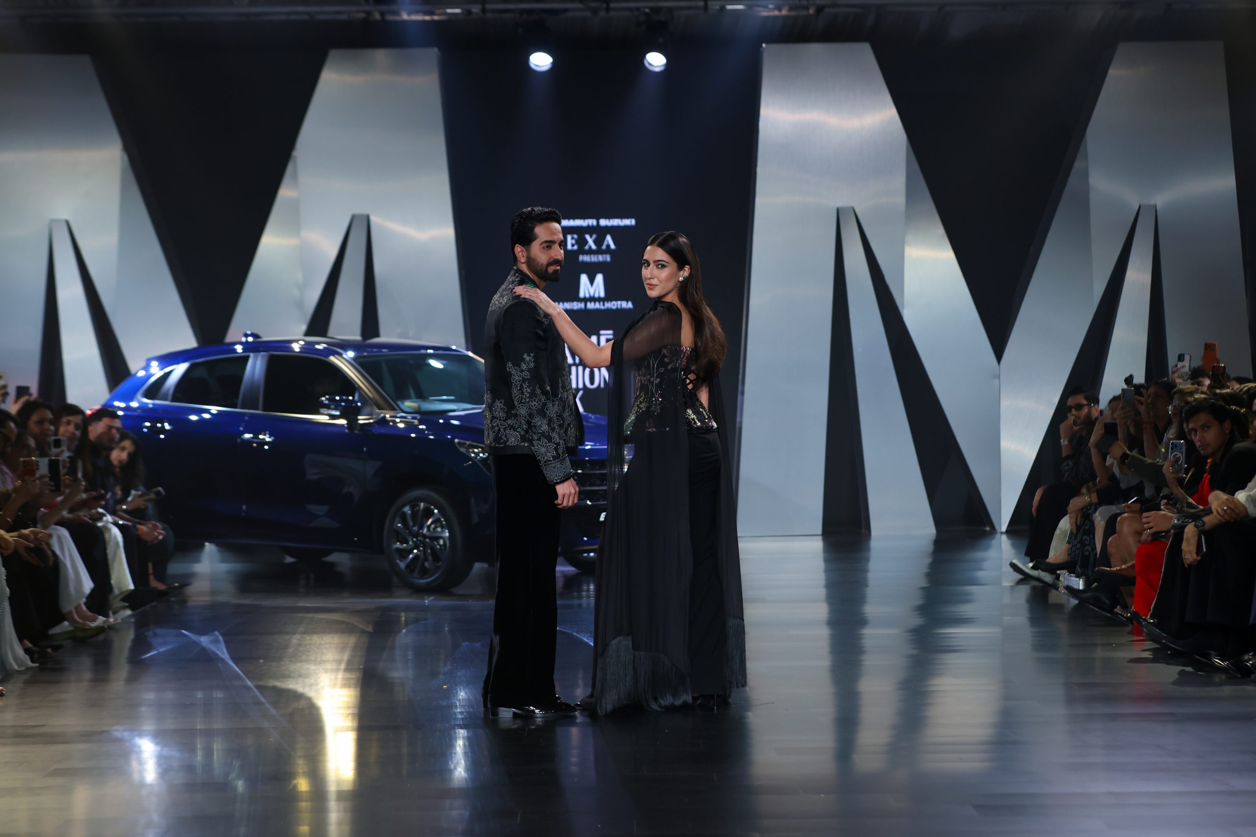 Manish Malhotra Luxury Prêt 2026 at Lakmē Fashion Week - UrbanAsian.com