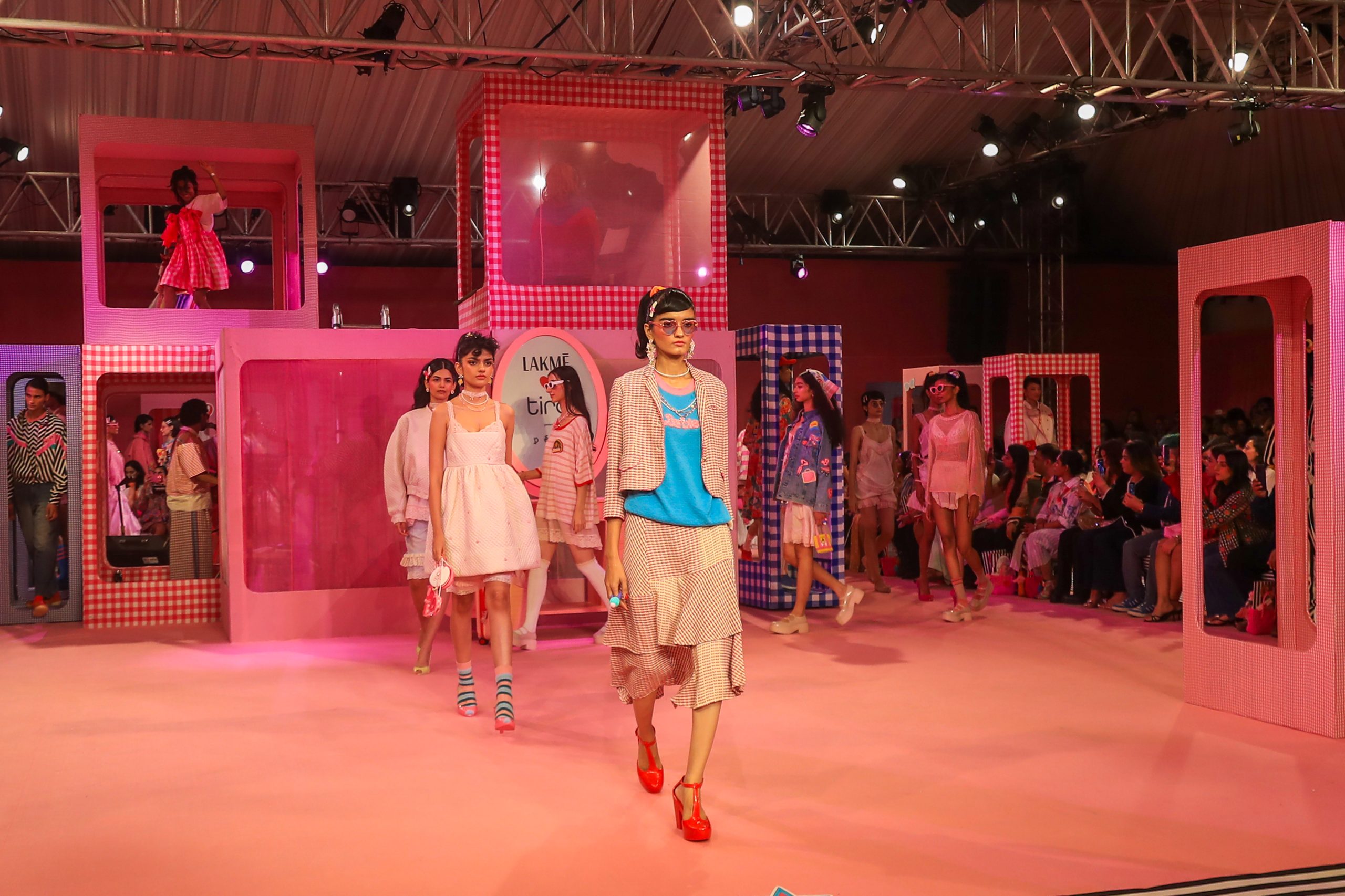 Dressing Style Posts péro × Barbie® Dream Dress-Up at Lakmē Fashion Week 2026